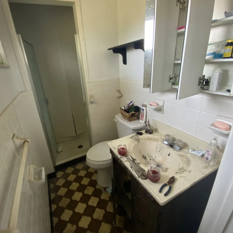 Primary bath, as found
